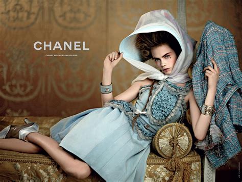 Saskia de Brauw and Cara Delevingne Are Golden for Chanel's 